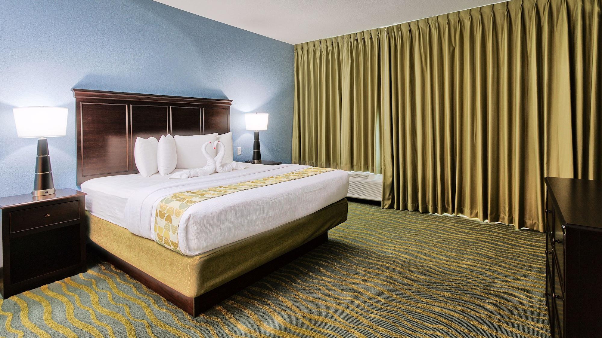 Edge Clearwater Hotel 4*