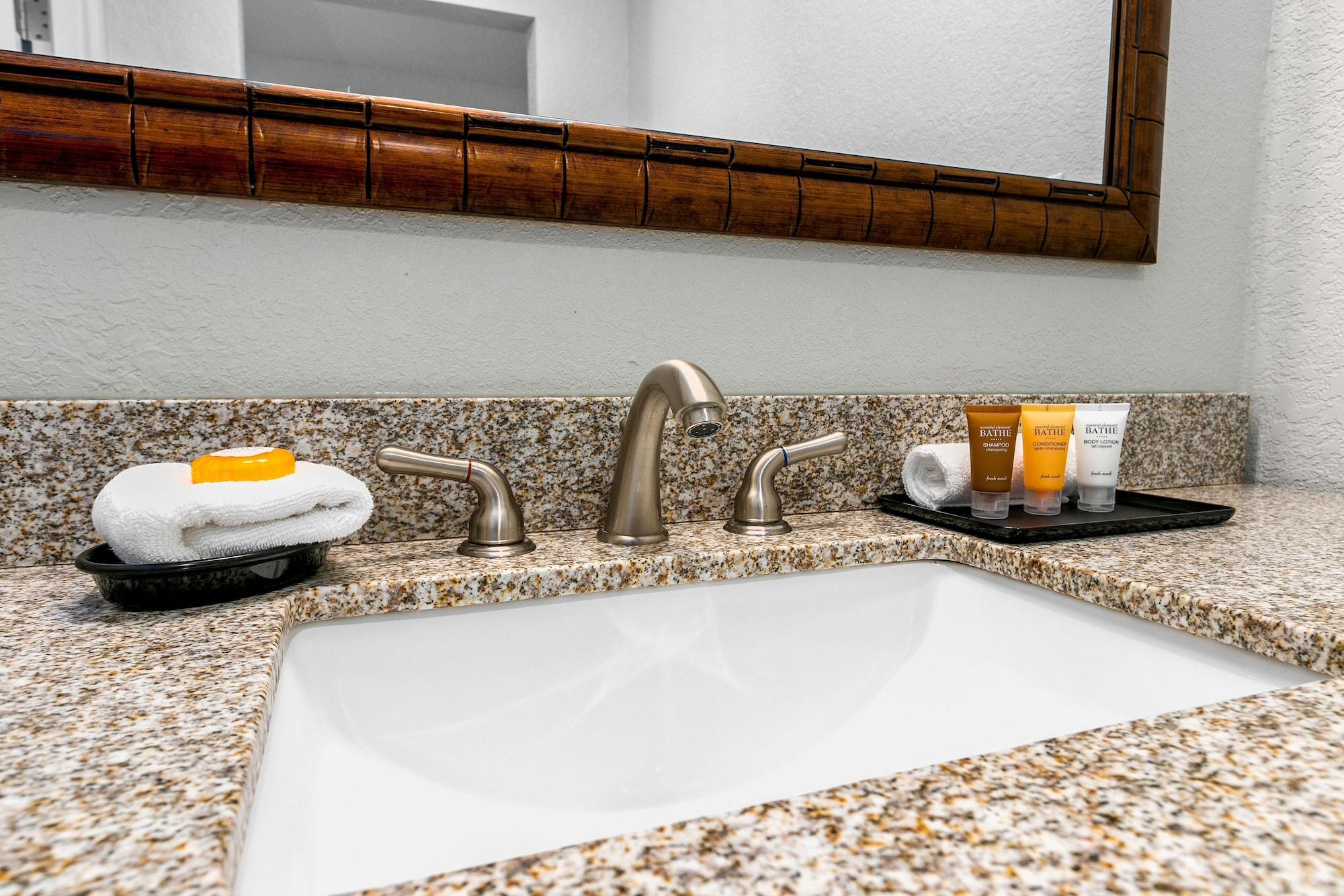 Edge Clearwater Hotel 4*