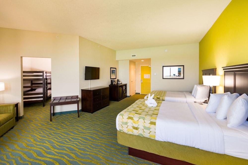 Edge Clearwater Hotel