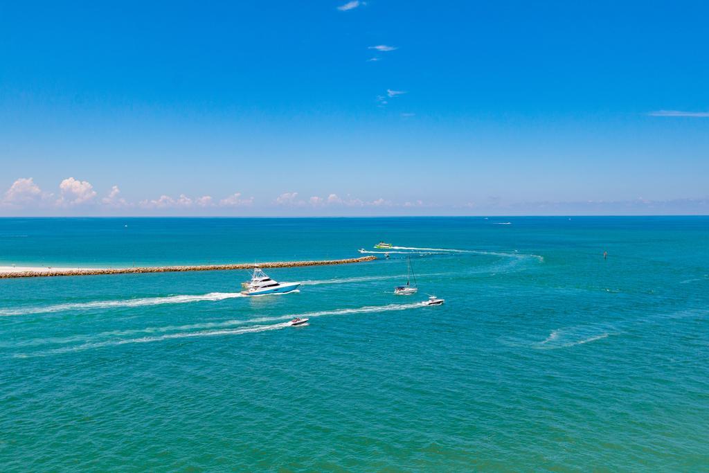 Hotel Edge Clearwater